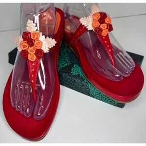 VTG Stuart Weitzman Red Leather Sandals 8.5 Floral Applique Thong Y2K Boho Vacay